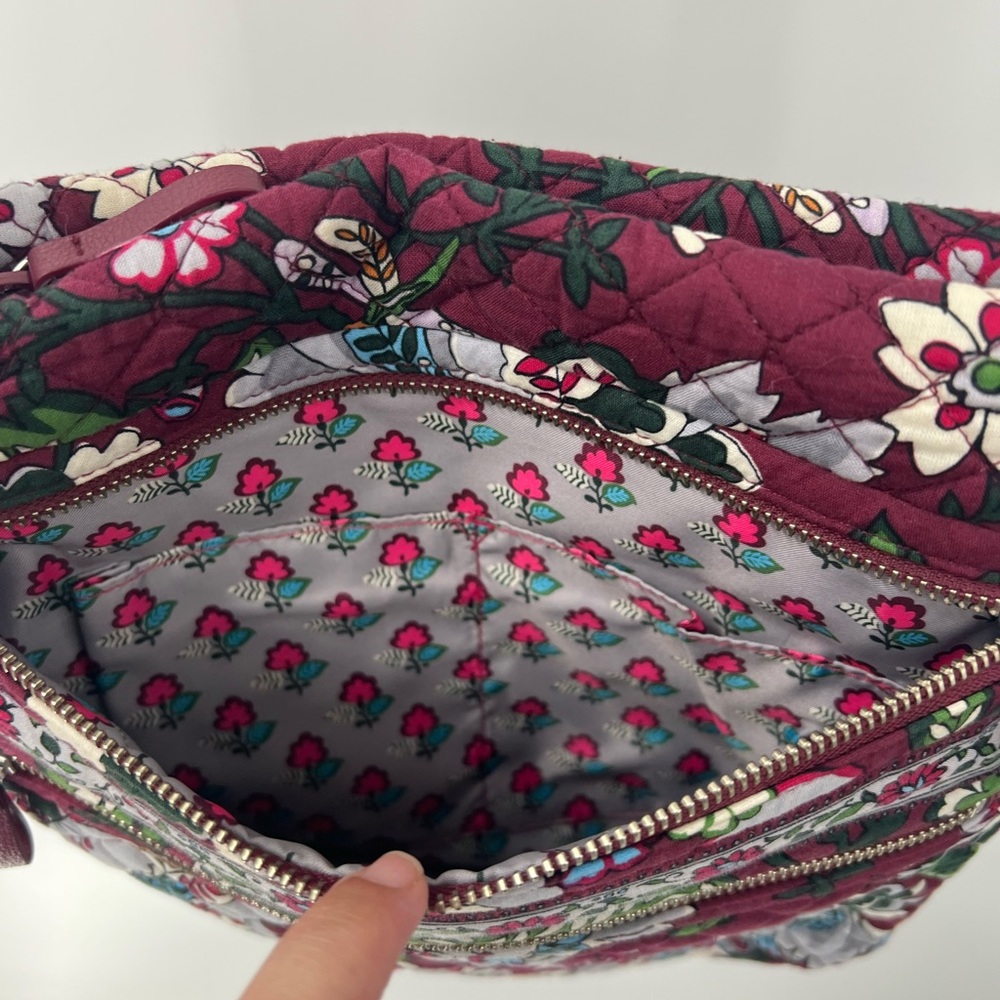 Vera Bradley Iconic Triple zip hipster purse - Picture 5 of 12